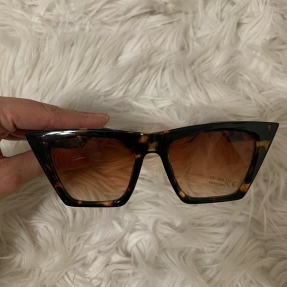 Brown Leopard Sunglasses NWT - Picture 3 of 10